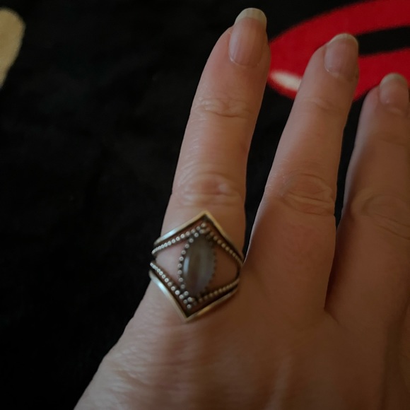 Labradorite ring - Picture 2 of 6
